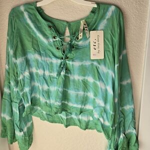 Green Tie-Dye Lace-Up Blouse